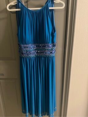 Blue Sleeveless Beaded Waist Cocktail Dress